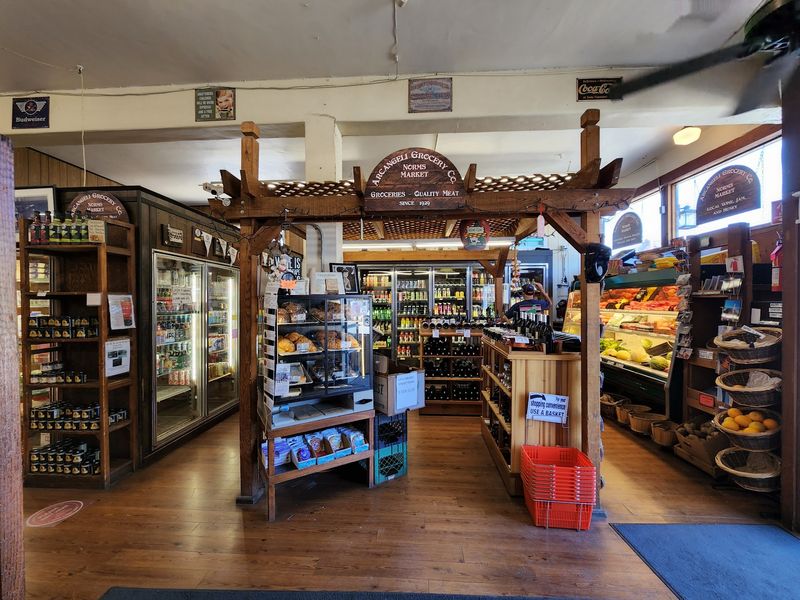 10 California Roadside Bakeries Worth Stopping For On A Weekend Drive - Decor Hint Arcangeli Grocery Co., Pescadero
