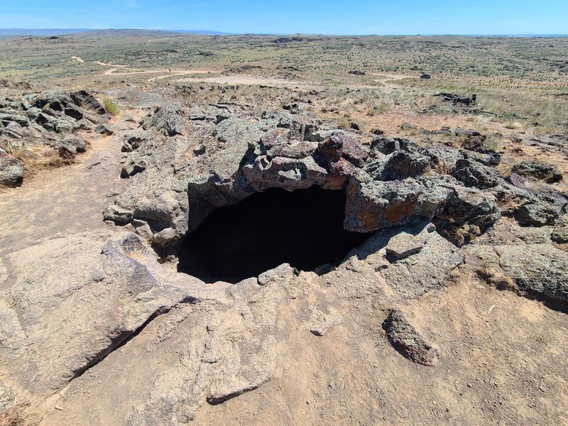 Tea Kettle Cave