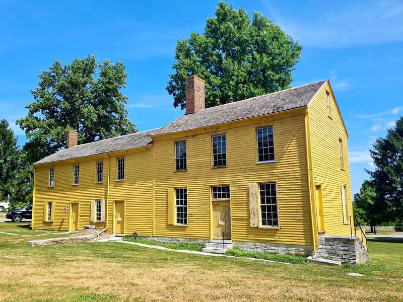 Shaker Village Of Pleasant Hill