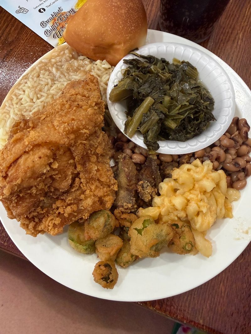 Fried Chicken And Homemade Cobbler Bring Families To This Old Georgia Country Buffet - Decor Hint Save Room, Because The Fried Chicken Steals The Show