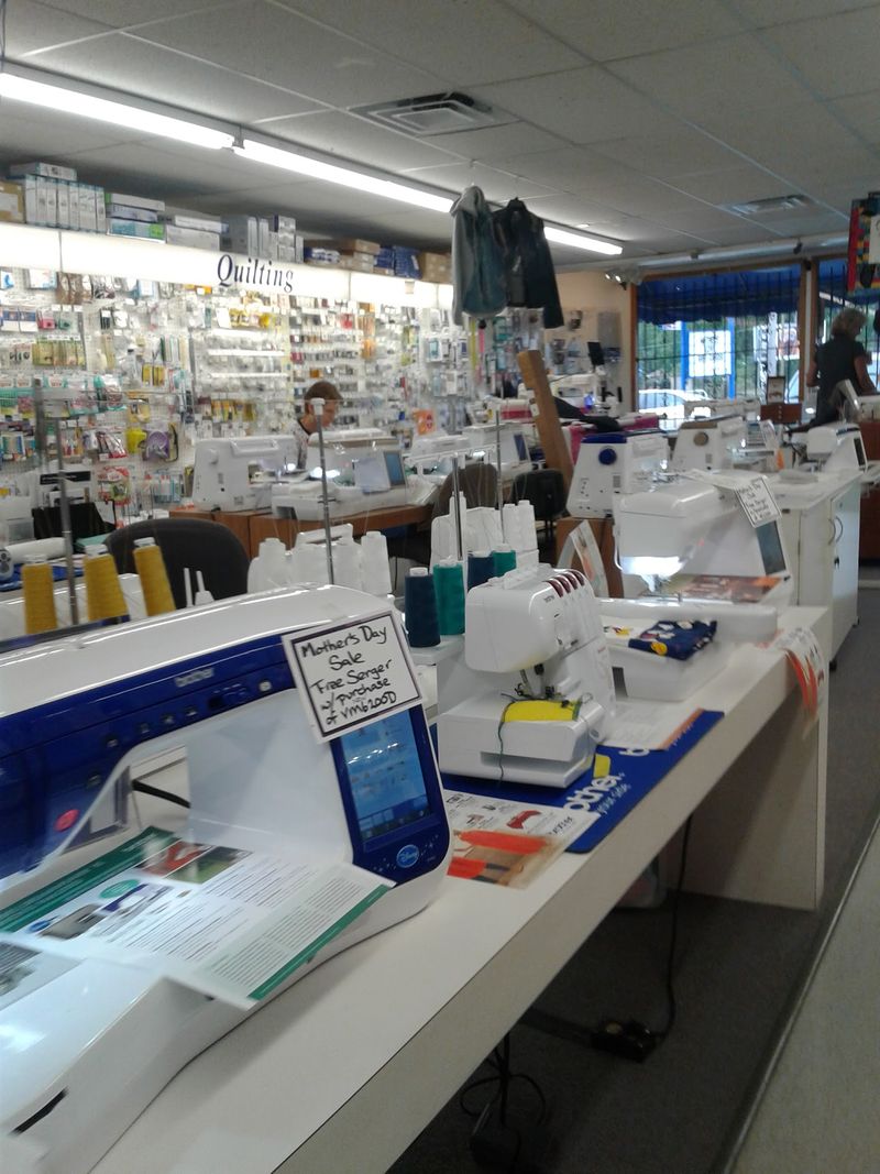 Sewists Can Browse Aisles Of Fabric At This Maitland, Florida Fabric Superstore - Decor Hint Two Classrooms Full Of Patient Teachers