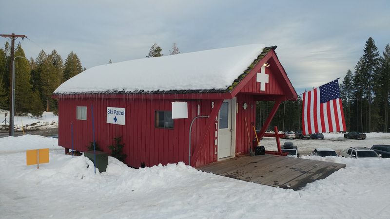 Should A Ski Hill Still Be This Affordable? This Idaho Hometown Hill Says Yes - Decor Hint Planning Your Winter Trip To Grangeville