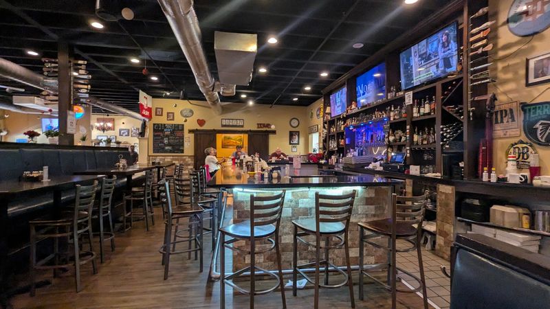 9 Small-Town Georgia Italian Restaurants Serving Homemade Pasta And Old-School Favorites - Decor Hint Mama G's Italian Restaurant, Clayton