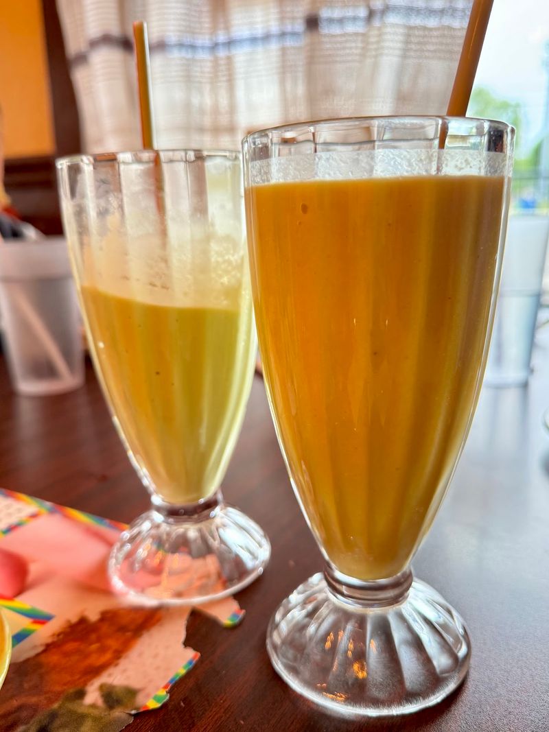 Avocado Juice, Coffee, And A Little Shop Bonus