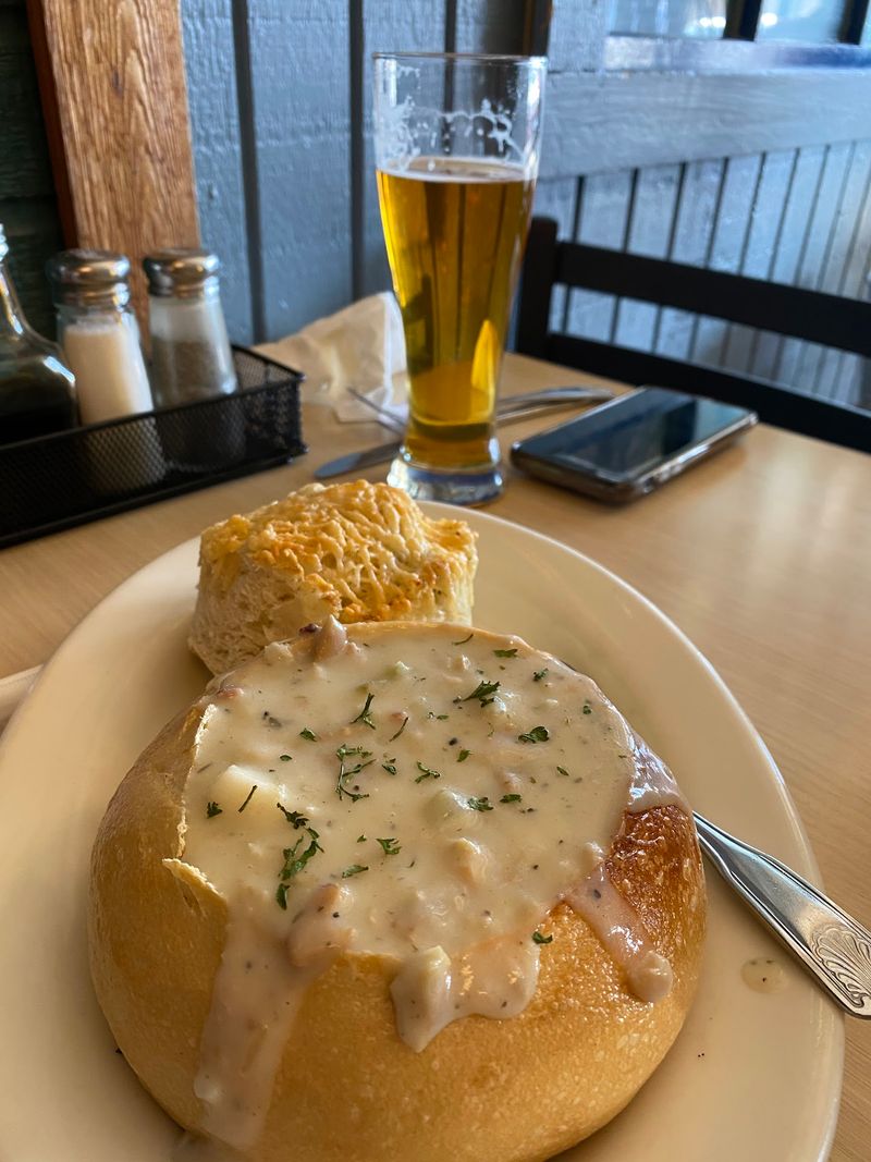 This Landlocked Idaho Seafood Shack Serves Coastal Favorites Hundreds Of Miles From The Ocean - Decor Hint Clam Chowder That Holds Its Own Against The Coast