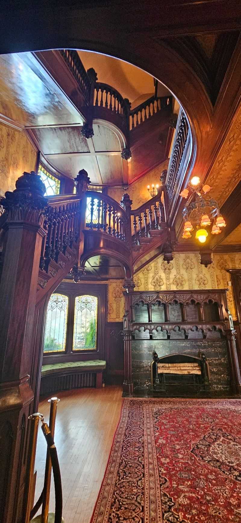 Guided Tours That Cover All Three Floors