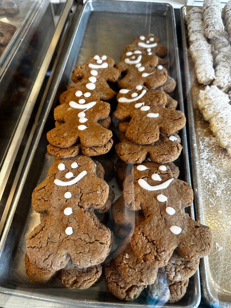 Gingerbread Men Who Refuse To Wait For December