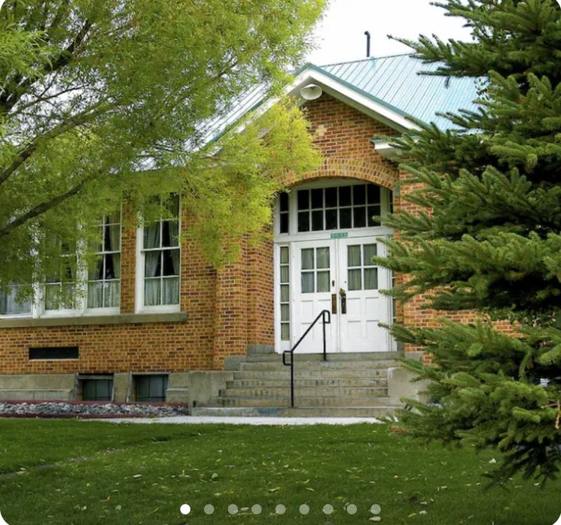 School House Inn In Bancroft