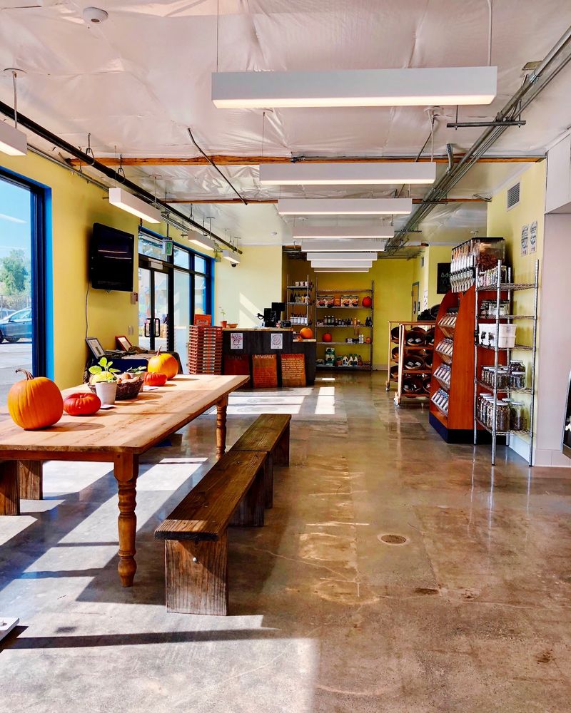 9 Secret Kentucky Fish Markets Where Locals Stock Up On Fresh Seafood For Dinner - Decor Hint Village Market & Cafe