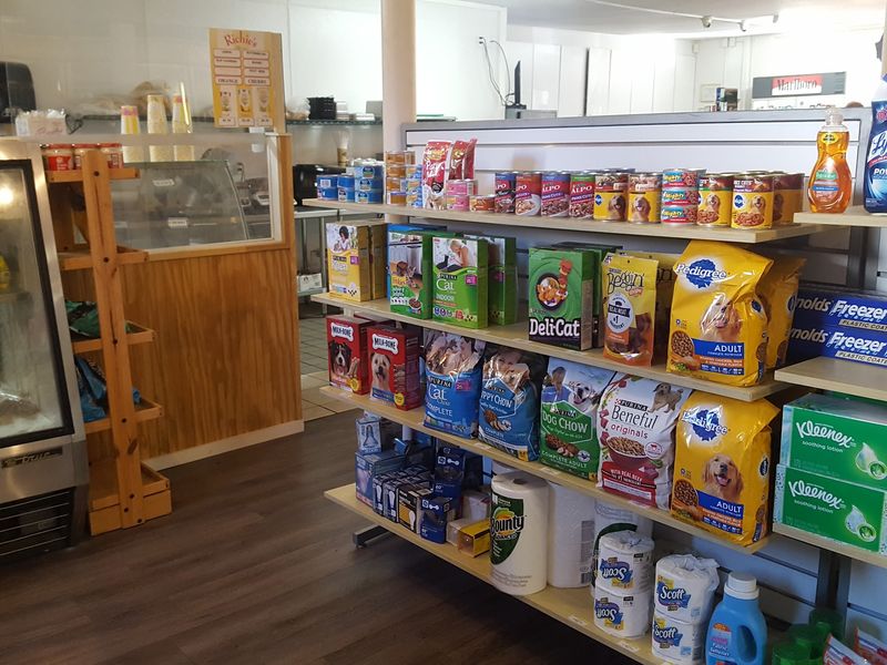 Old Country Store Deli, Southbury