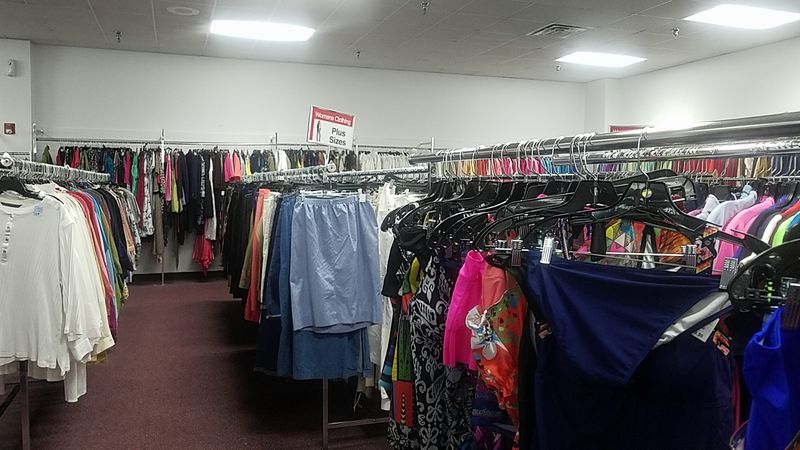 Salvation Army Family Store, Waldorf