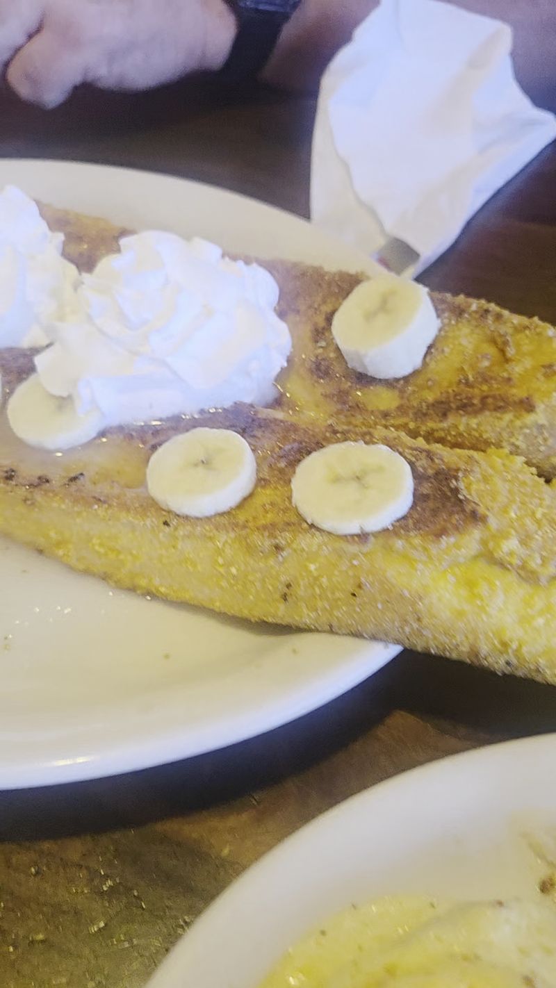 The Cap'n Crunch Crust That Started the Buzz
