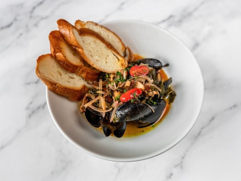 Mussels Meet Their Greens