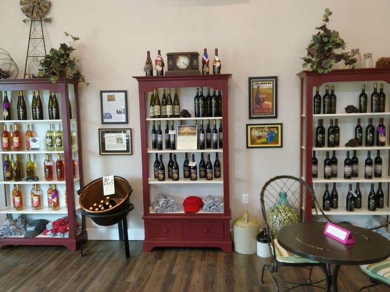 A Tasting Room With Homey Charm