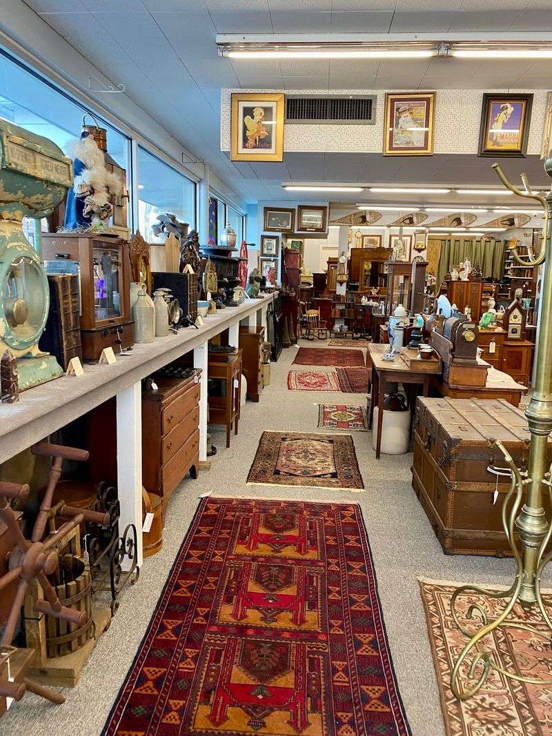9 Secret Antique Thrift Shops In Connecticut That Most Visitors Miss - Decor Hint Unique Antiques Of Connecticut, Granby