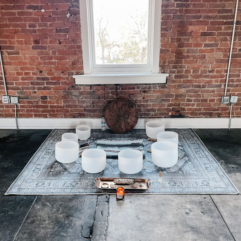 This Kentucky Studio Offers A Soothing Sound Bath Experience That Feels Like Nothing Else - Decor Hint A Dream That Moved From Idea To Reality In Months