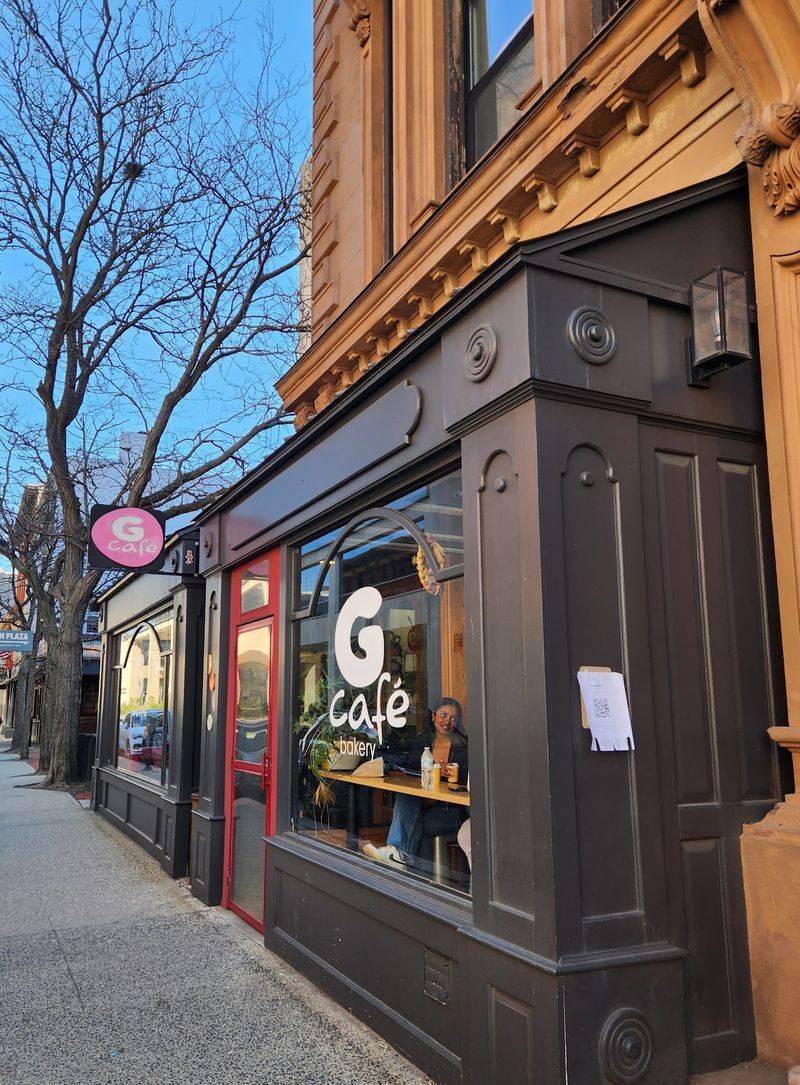 G Cafe Bakery Ninth Square