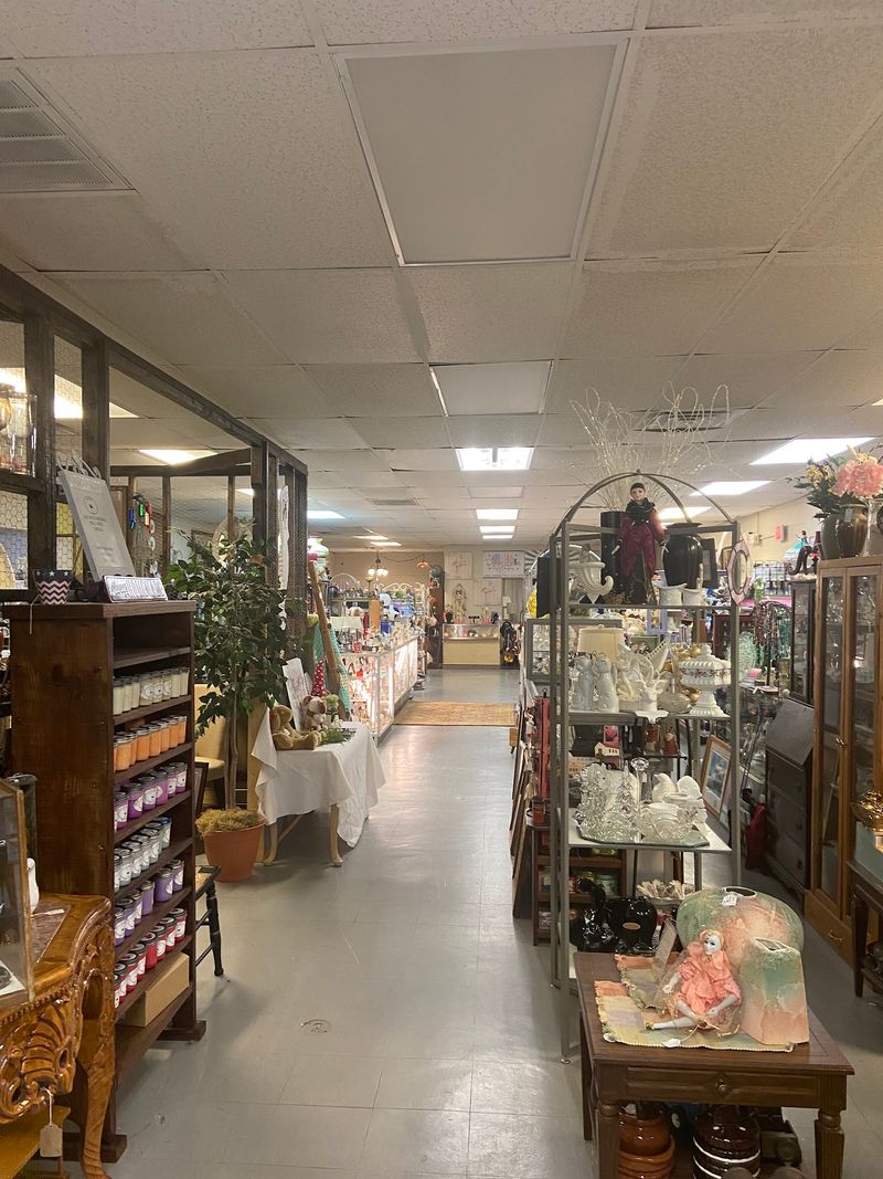 St Marys Antique Mall