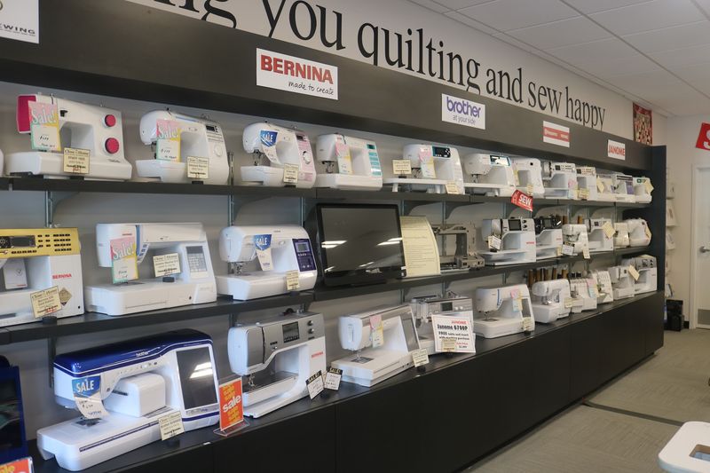 The Connecticut Sewing Store Locals Keep Secret For Surprisingly Affordable Fabric - Decor Hint Machines And Supplies Cover Projects Big And Small