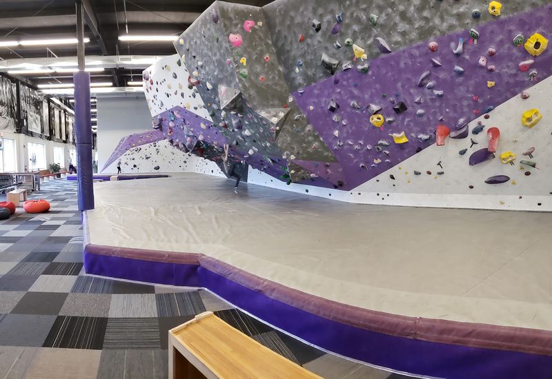 A South Omaha Gym Built For Grabbing Holds