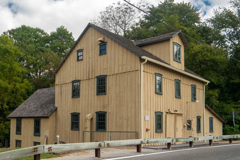 Abbott's Mill Nature Center, Milford