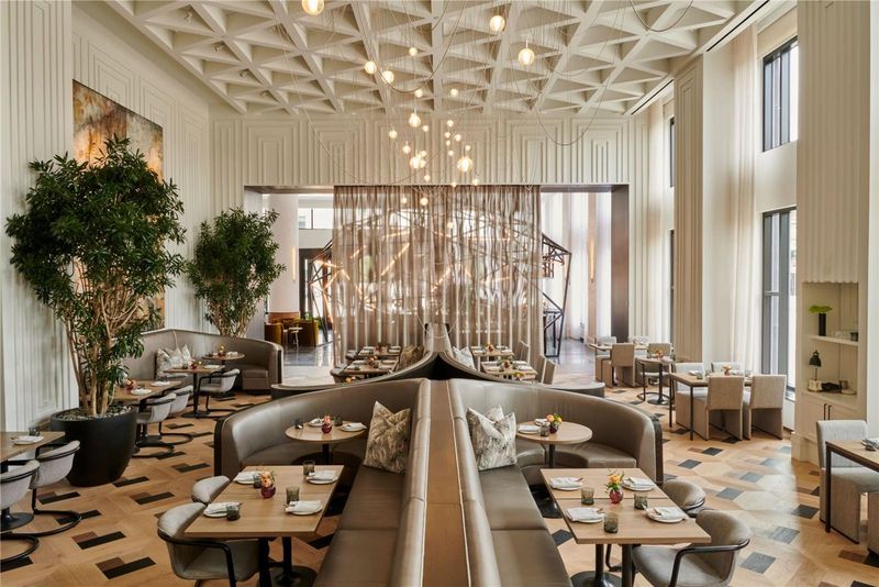 Daxton Hotel Birmingham, Curio Collection by Hilton