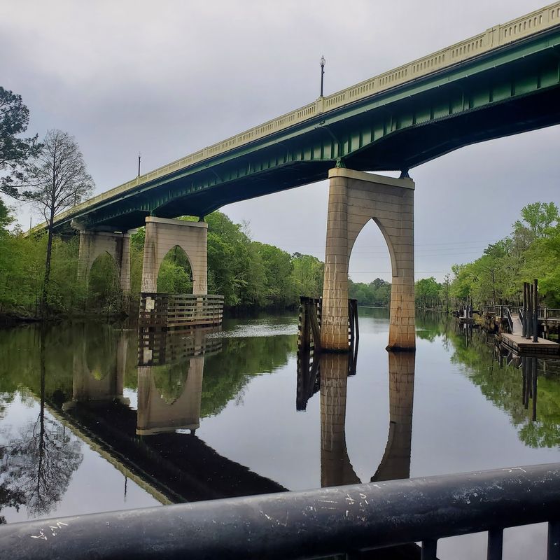10 Underrated Towns In South Carolina Where Retirees Are Living Their Best Life - Decor Hint Conway