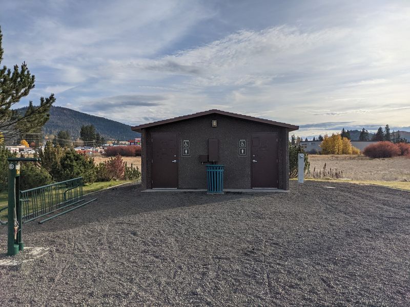 This Idaho Rail Trail Stretches Over 70 Paved Miles, Perfect For A Family Bike Day - Decor Hint Restrooms And Rest Stops Show Up More Often Than You'd Expect