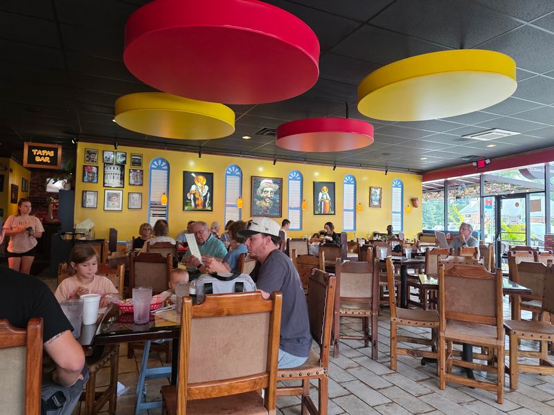 Havana Rumba Express And Tapas Bar