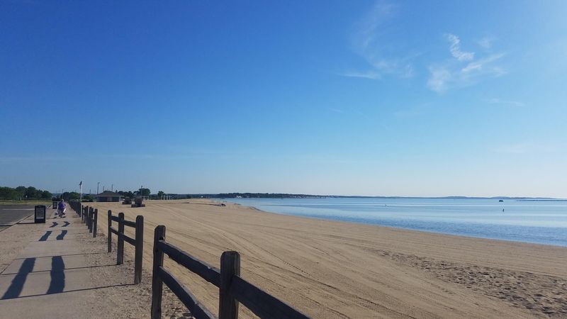 Short Beach Might Be the Easiest Family Day Ever