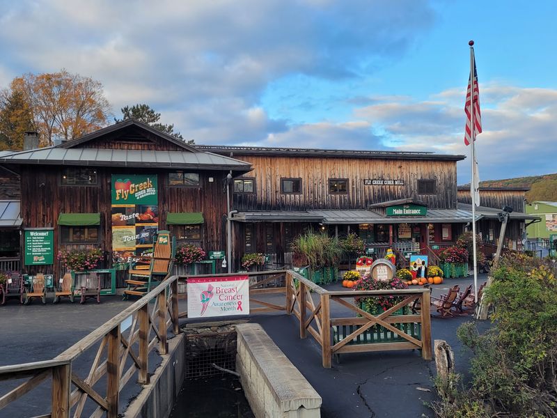 10 New York Stops Between Albany And Syracuse That Are Worth Pulling Over For - Decor Hint Fly Creek Cider Mill & Orchard