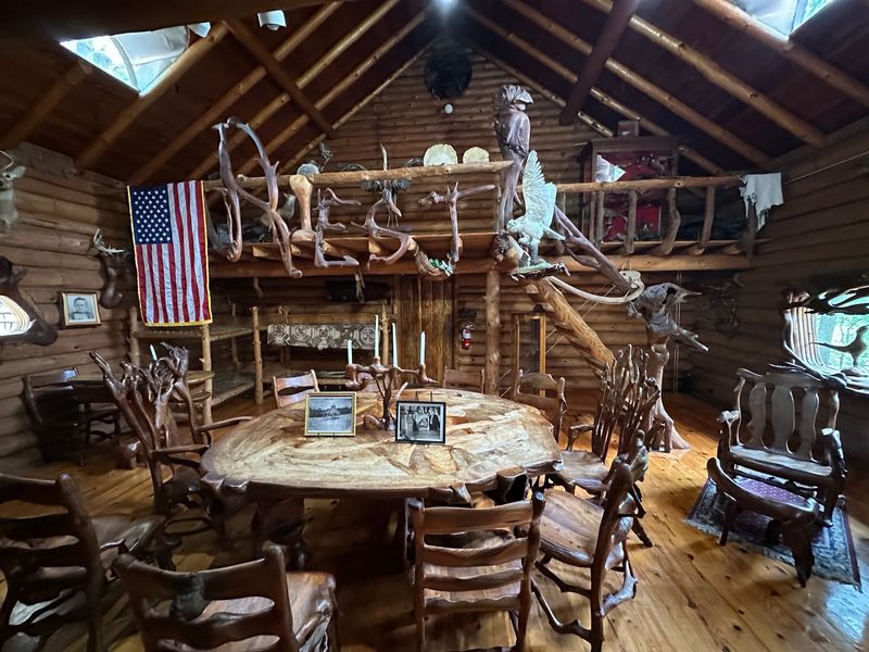 Shrine Of The Pines, Baldwin