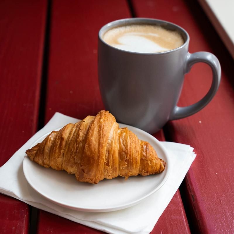9 Georgia Bakeries Where German, French And Old-World Baking Traditions Live On - Decor Hint Le Café Gourmet, Savannah