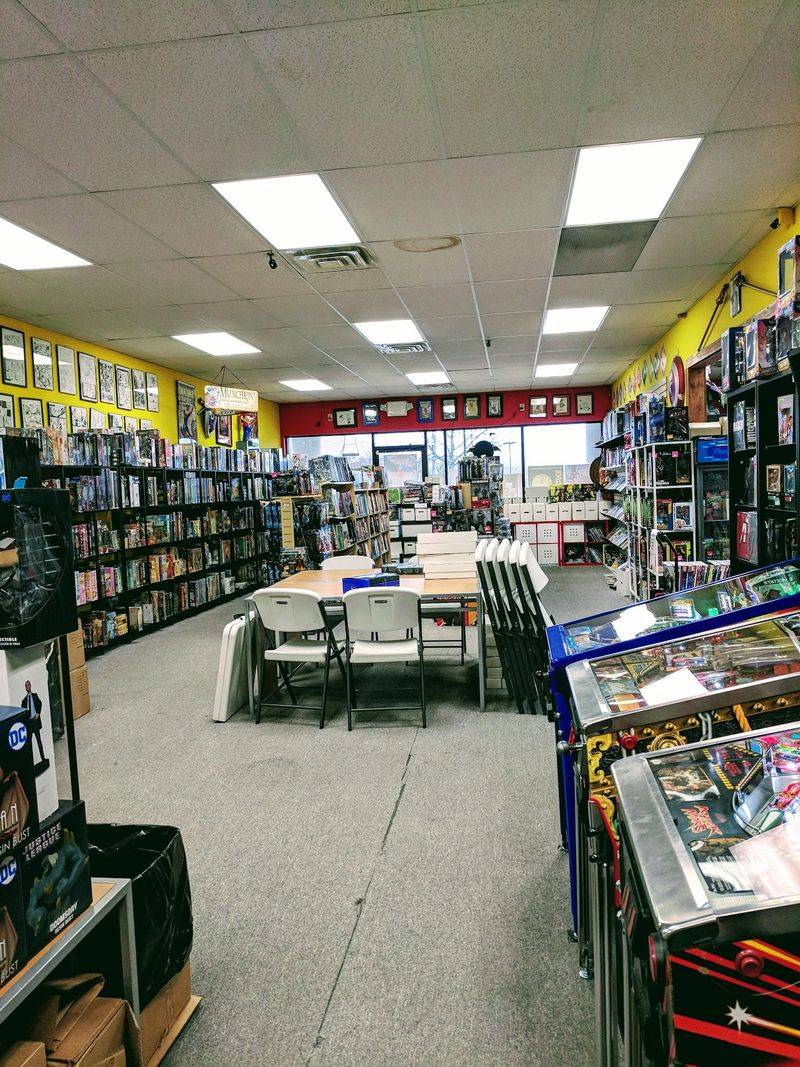 The 10 Kentucky Hobby Shops Collectors Wish They Could Keep A Secret - Decor Hint Comics 2 Games, Florence