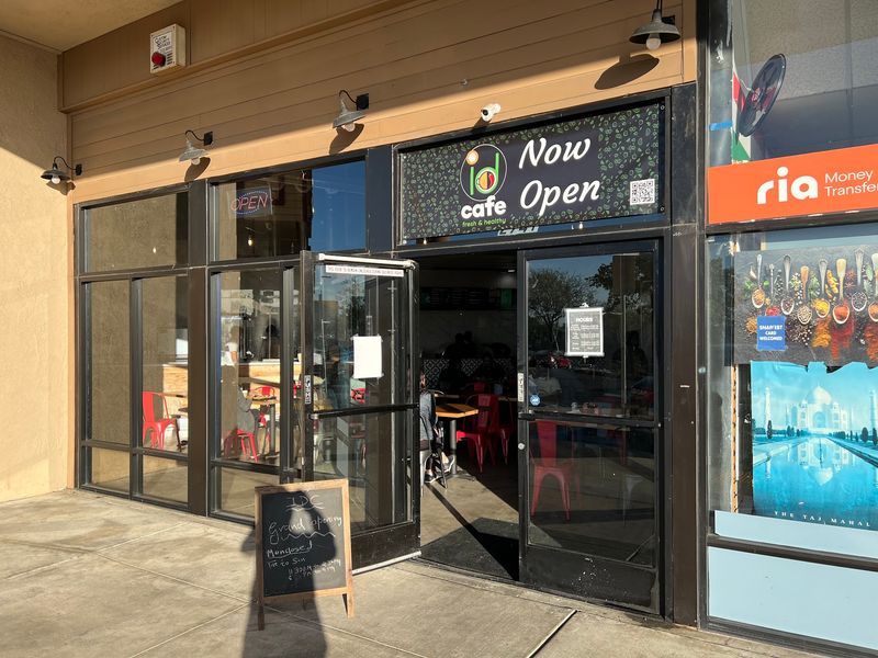 9 California Restaurants Serving Savory Pancakes From Around The World - Decor Hint ID Cafe, Oakland