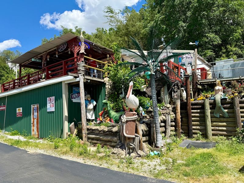 Tackle Box 2, Fremont