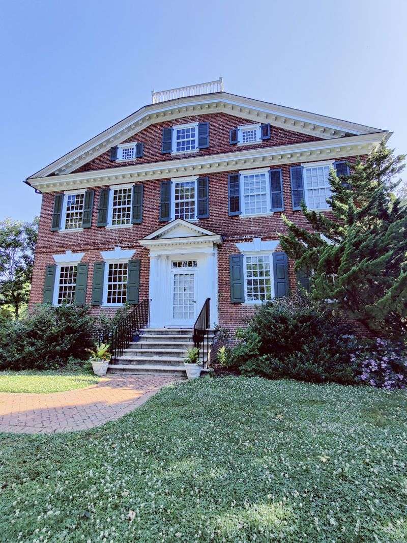 Belmont Hall, Smyrna