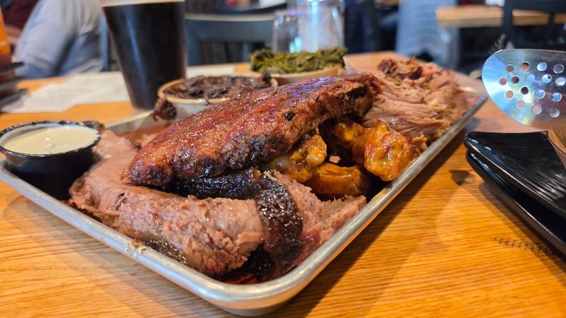 Seneca Lake Drive + Nickel’s Pit BBQ, Watkins Glen
