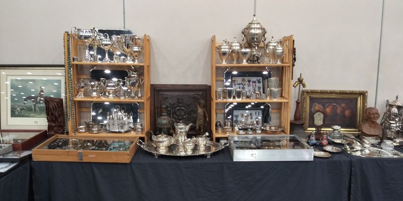 Antique Lovers, Your Holiday Weekends Just Got Way More Exciting