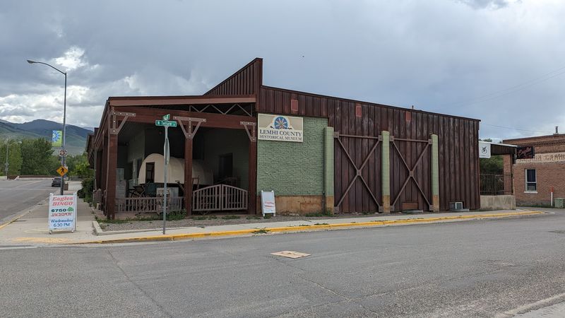 8 Idaho Places That Tell The Story Of The Miners Who Built Its Gold Camps - Decor Hint Lemhi County Historical Museum