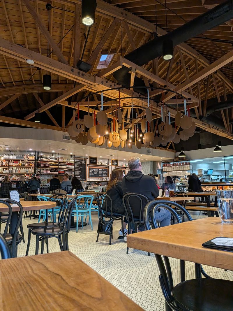 12 Old-School Italian Restaurants In Sacramento, California, Where Generous Portions Are Part Of The Tradition - Decor Hint OBO' Italian Table & Bar