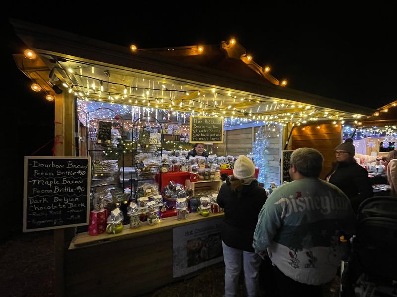 This German-Inspired California Christmas Market Has 3 Million Twinkling Lights And Old-World Holiday Magic - Decor Hint Traditional German Food Brings A Taste Of Europe To Cambria