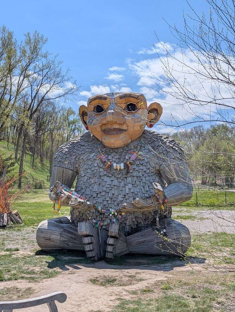 Most People Walk Right Past The Best Part Of This 100-Acre Nebraska Garden - Decor Hint Sofia's Play Garden