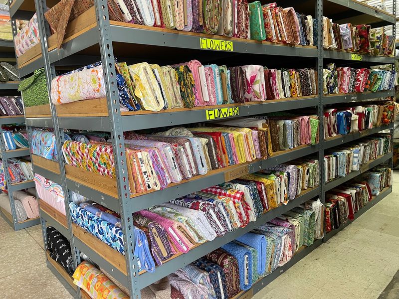 The Forgotten California Fabric Outlet That Crafters Want To Keep Secret - Decor Hint Seasonal Crafters Get Their Own Selection
