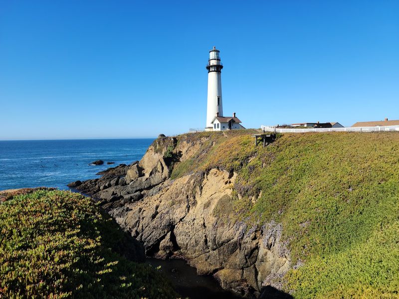 12 Budget-Friendly Day Trips From The California Bay Area That Feel Like A Mini Vacation For Under $65 - Decor Hint Pigeon Point Light Station State Historic Park, Pescadero