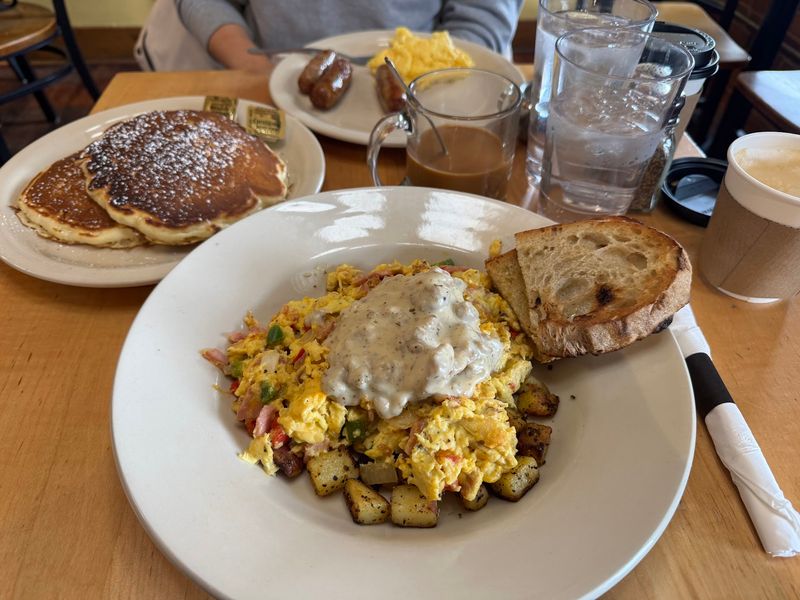 Crow's Nest, Kalamazoo