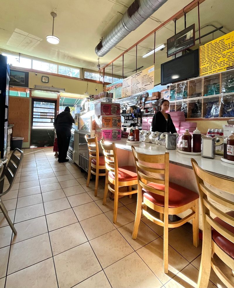 Dream Fluff Donuts, Berkeley