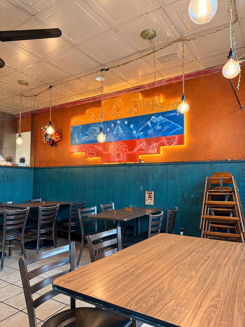 La Calle Arepas Bar, Norwalk 