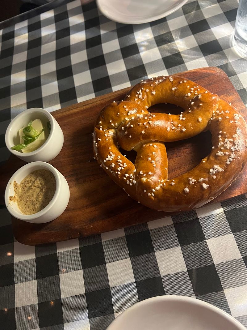 Nick's German Kitchen, Mount Pleasant