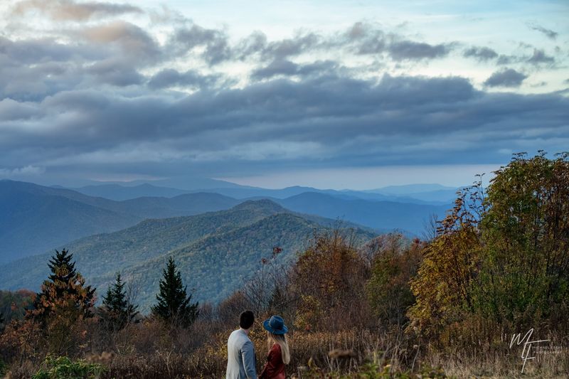 This Short North Carolina Hike Leads To Breathtaking Fall Scenery And Two Stunning Waterfalls - Decor Hint Early October Can Bring Some Of The Parkway’s First Brilliant Fall Color